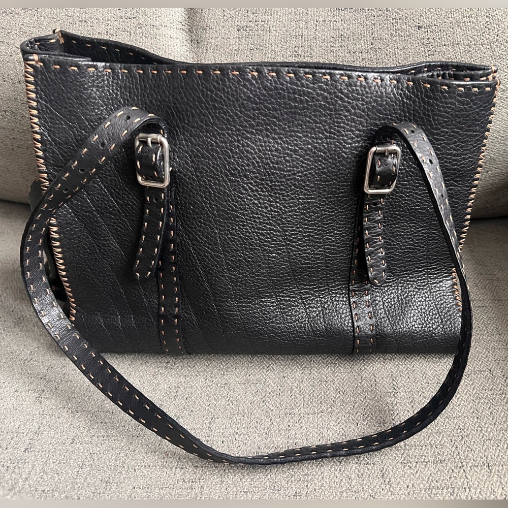 Fendi Selleria Black Leather Shoulder Bag - Picture 6 of 17